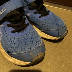 スニーカー3足　22cmの画像