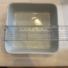 グレーのスクエア小鉢、サイズ12.5cm、4枚の画像