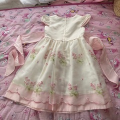 セレモニードレスの画像