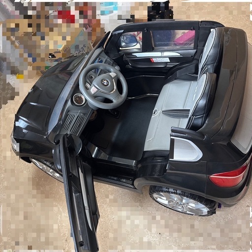 トイザラス　乗用玩具 電動自動車　BMW X5 キッズ　子供　電動カー