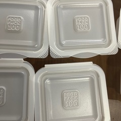 【10月末まで‼️】《14》離乳食保存容器の画像