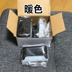 【新品】LEDソーラーライト4個入り(2セット)の画像