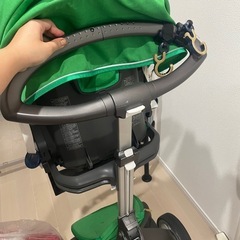 ストッケ　ベビーカーの画像