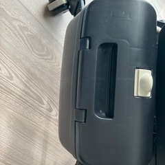 コンビ電動ハイローチェア の画像