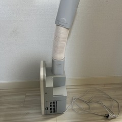 アイリスオーヤマ布団乾燥機の画像