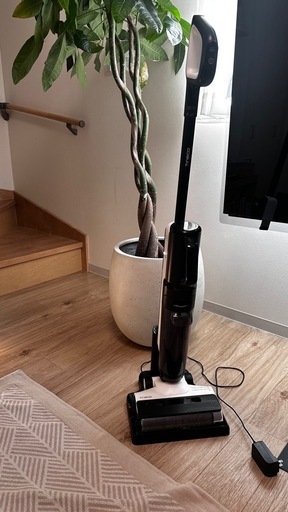 【美品】ティネコ水拭き掃除機