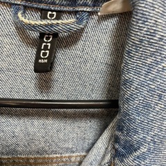 h&m デニムジャケットの画像