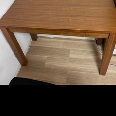 デスク チェアセットの画像