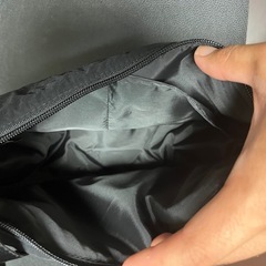 ショルダーバッグ　　ユニクロの画像