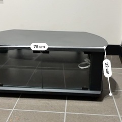 TV台 ガラス扉付きの画像
