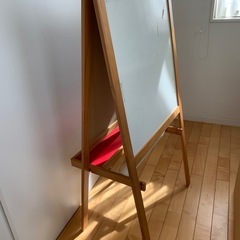 IKEA イケア MALA モーラ イーゼル
の画像