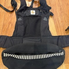 【人気】収納カバー付き★エルゴベビー 抱っこ紐 黒色の画像