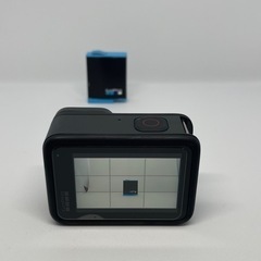 GoPro HERO 9 本体 + 純正アクセサリーつき付きの画像