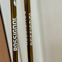 美品(［ロシニョール)］のスキーストックの画像