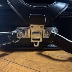 黒色ランドセルの画像