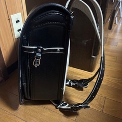 黒色ランドセルの画像