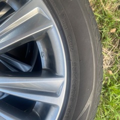 トヨタ　アルファード　純正タイヤホイールセットの画像