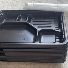 使い捨て　プラスチック　弁当容器　大サイズ　16セットの画像