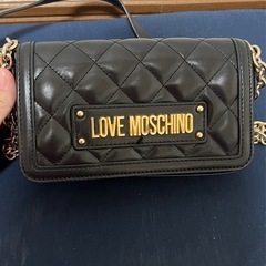 LOVE MOSCHINO キルティングショルダーバッグの画像