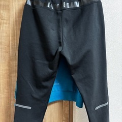 adidasジャージの画像