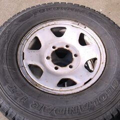 ヨコハマ　ジオランダー　G072　215/80R15 スチールホイル付きの画像
