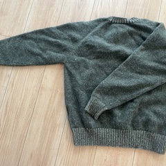 ユニクロ　セーター　Lサイズの画像