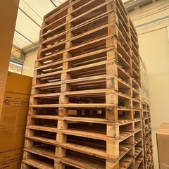 ⭐️木製パレット長期大量在庫ありますの画像