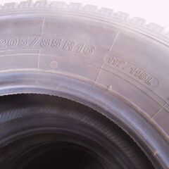スタッドレス　２ｔ車用　205/85Ｒ１６　１１７／１１５Ｌ　キャンター、エルフ等の画像