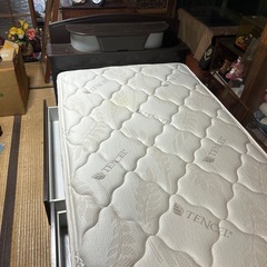 TENCELのシングルベッド差し上げますの画像