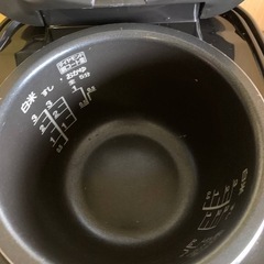 ♦TOSHIBA ジャー炊飯器 【2015年製】RC-5SJ の画像