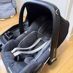 美品★マキシコシ　チャイルドシート　ベース　セットの画像