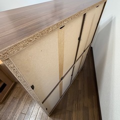 ブックシェルフ可動式の画像