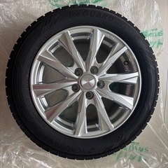 スタッドレスタイヤ 185/60R15185/60R15の画像