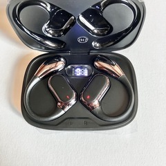 【ChatGPT搭載】AI翻訳イヤホン 150言語対応 耳掛け式 軽量5.5gの画像
