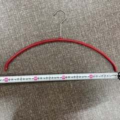 すべらないハンガー8本の画像
