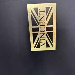 【現状引渡し】　VINCENT チェスターフィールドソファ ２人掛けお安くでお譲りします。中古品の画像