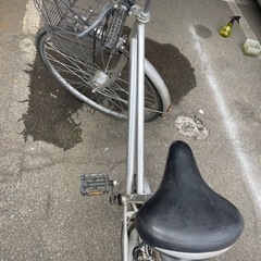 通勤通学用自転車27インチの画像