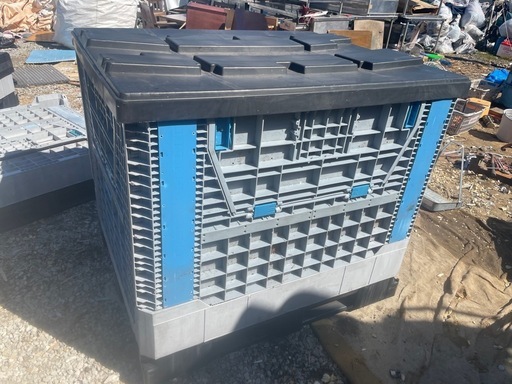 頑丈プラスチックパレット折り畳み式箱の積み重ねOK再使用可能