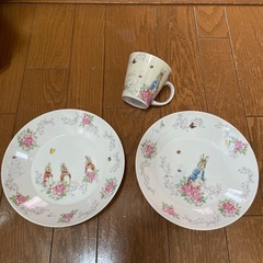 食器の画像