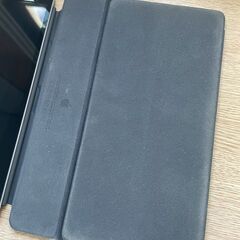iPad Air 第3世代 64GB + Smart keyboard(Apple純正) セットの画像