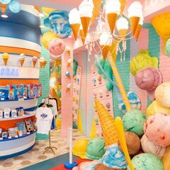 家事・育児と両立OK！主婦スタッフ活躍中／ブルーシールパイナガマ店の画像