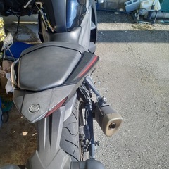 YZF-R25の画像