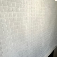 ニトリ210×230ラグマットの画像