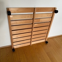 押入れすのこキャスター付きの画像