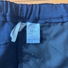 キッズ　ズボン（95cm）とベスト（100cm）セットの画像