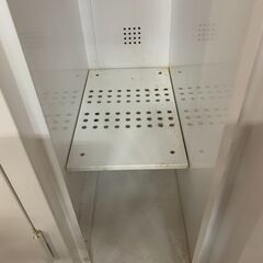 ★来店限定★　8人用スチールロッカー　鍵欠品あり　の画像