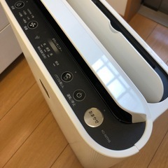 美品　SHARP 加湿空気清浄機の画像