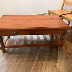 （再）【中古 取手外れ有り】スペイン製 高級木製テーブル／センターテーブル・テレビボードにもの画像