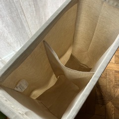 IKEA エーンヘート　ランドリーボックスの画像