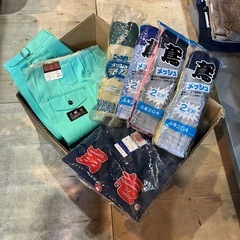 作業着閉店セール¥200〜500現品限りです。今のところ沢山ありますのでよろしく😂の画像